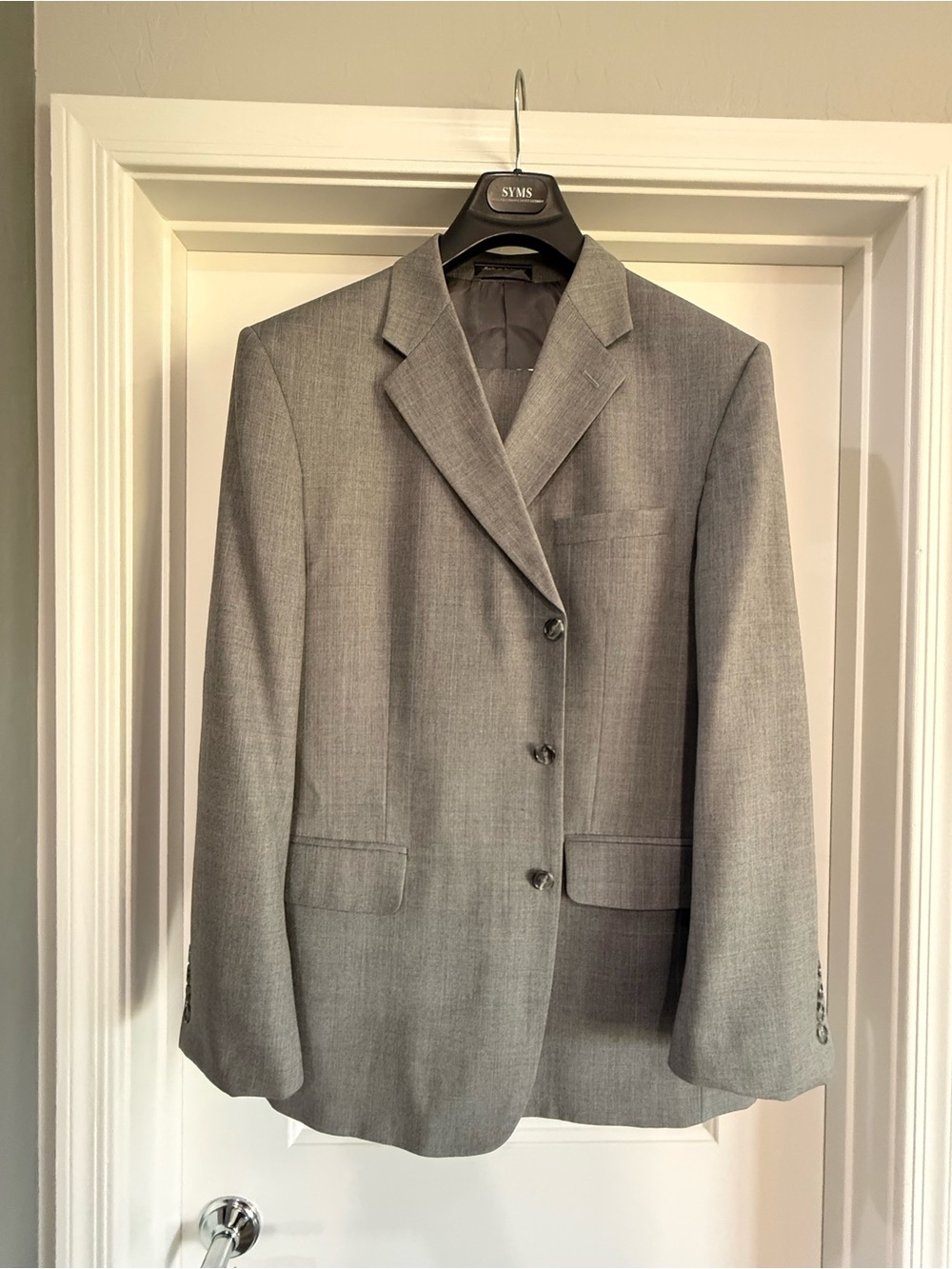 Stanley Blacker Men's Gray Suit